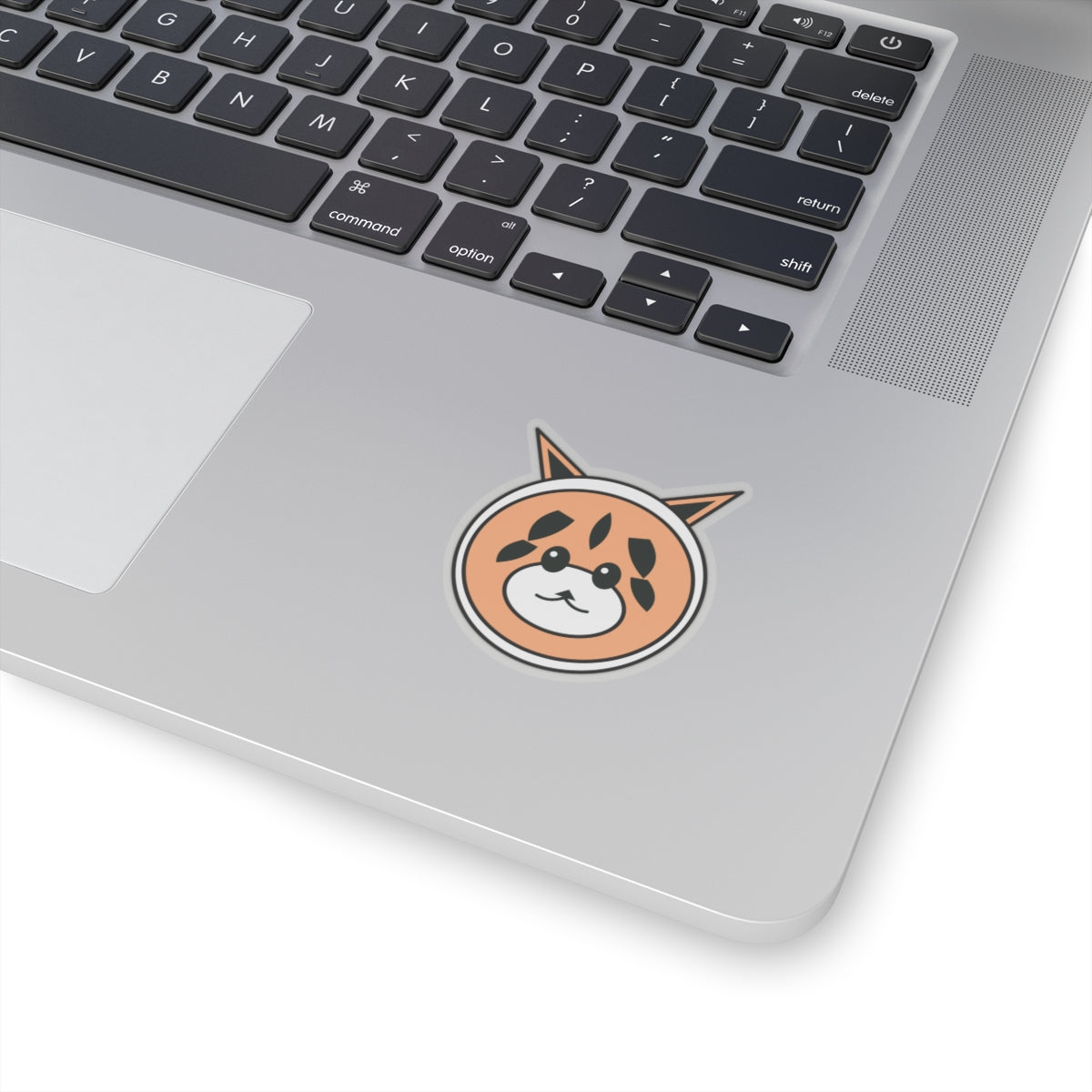 Kawaii Red Panda Sticker — Cute Kiss-Cut Vinyl Laptop & Bottle Decal